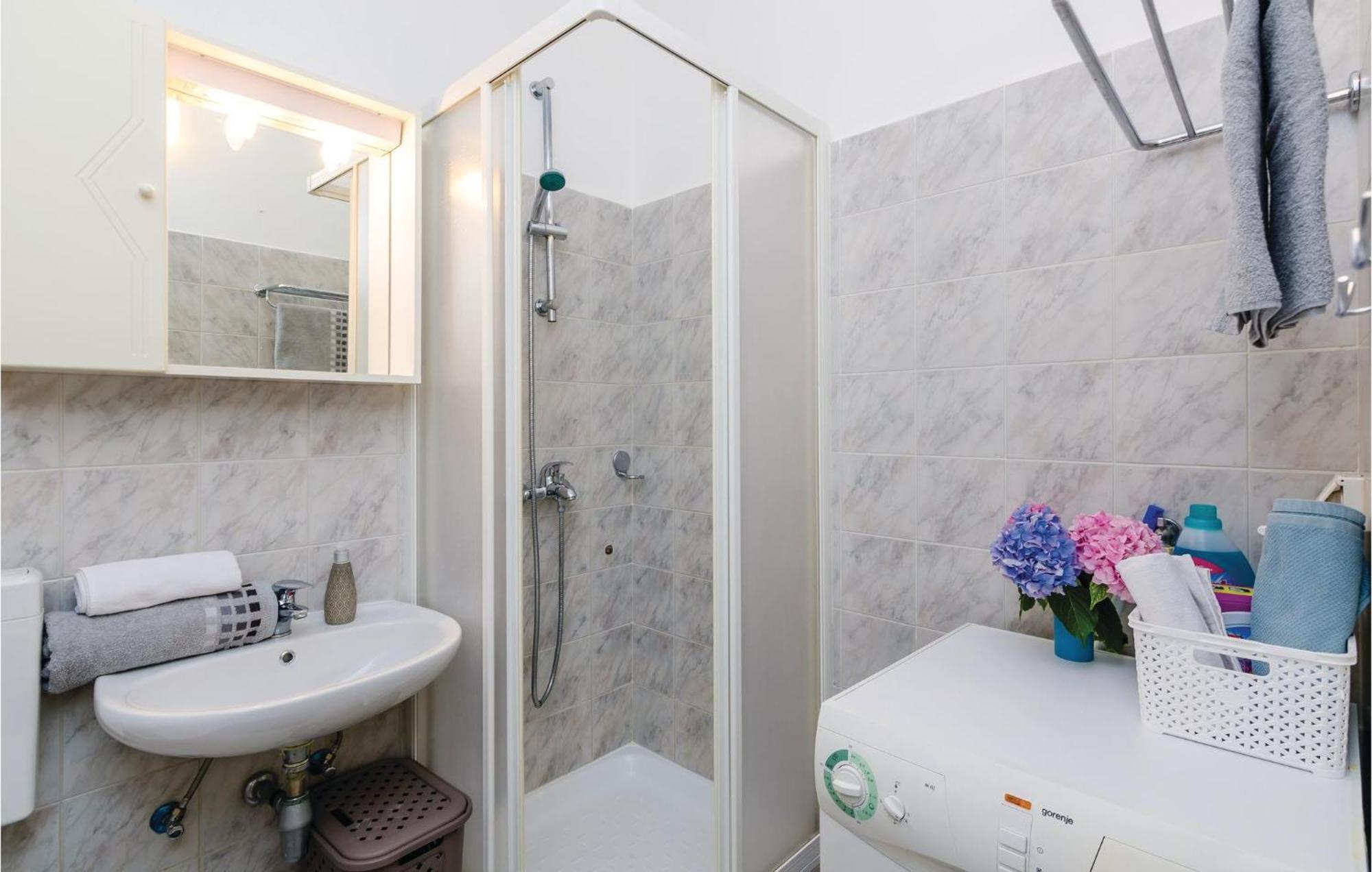 Pet Friendly Apartment In Bosanka With Kitchen Dubrovnik Exteriör bild